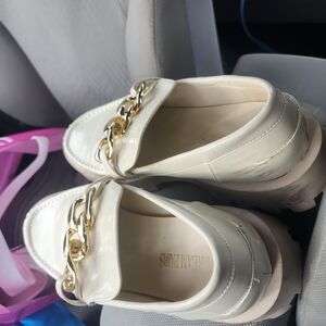 Dream Paris Cream Patent Loafers with Gold Chain